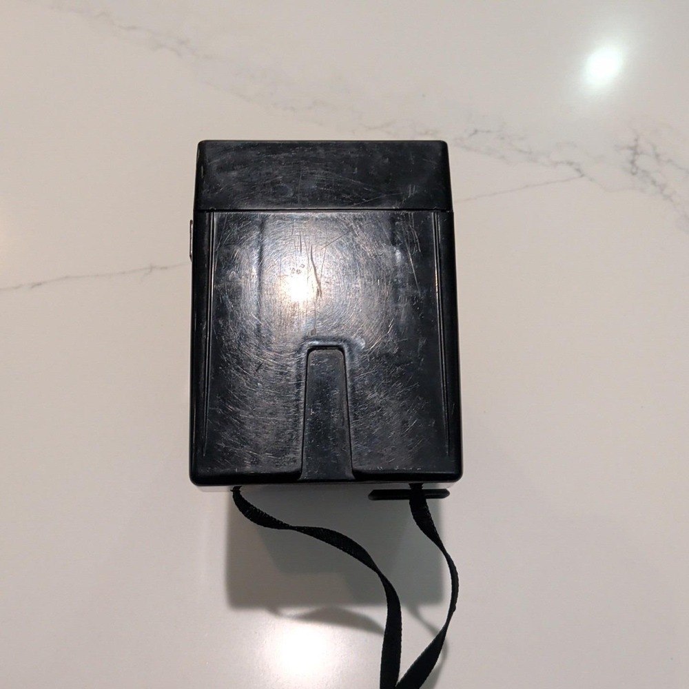 Polaroid One Step Camera With Q-Light Flash Untested - Picture 5 of 5